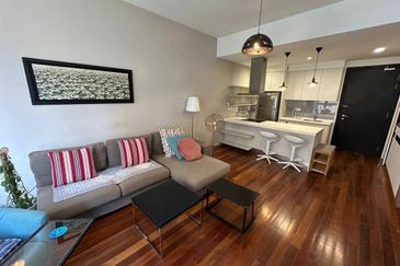 Sixceylon Condominium