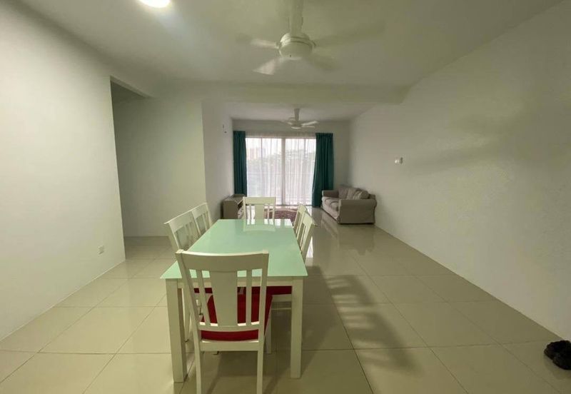 Platinum Splendor Residence