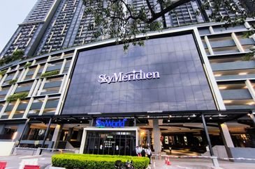 SkyMeridien @ Sentul East