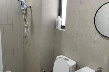 Kenwingston Platz Residence