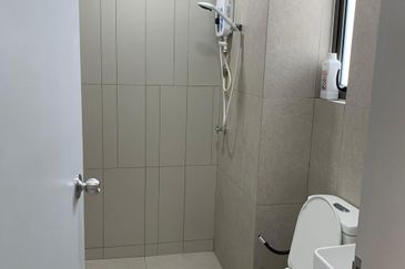 Kenwingston Platz Residence