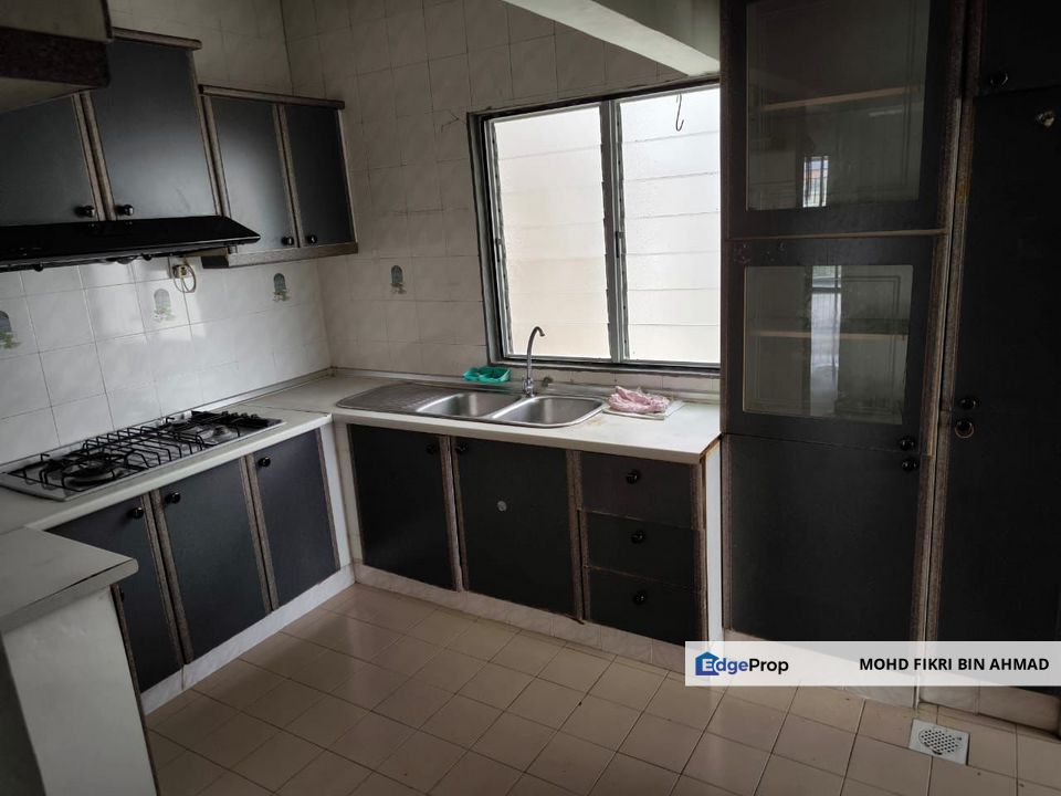 FOR SALE: Hijau Ria Condominium Taman Kepong Indah Kepong Kuala Lumpur, Kuala Lumpur, Kepong