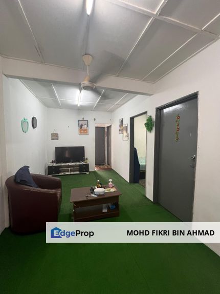 FOR SALE: Flat Taman Prima Selayang Batu Caves Selangor, Selangor, Selayang