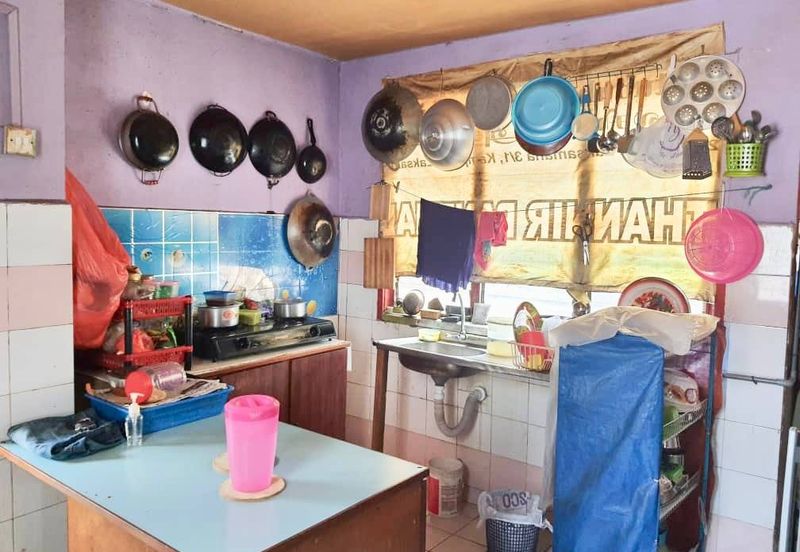 Taman Sri Batu Caves