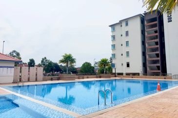 Residensi Warnasari 2