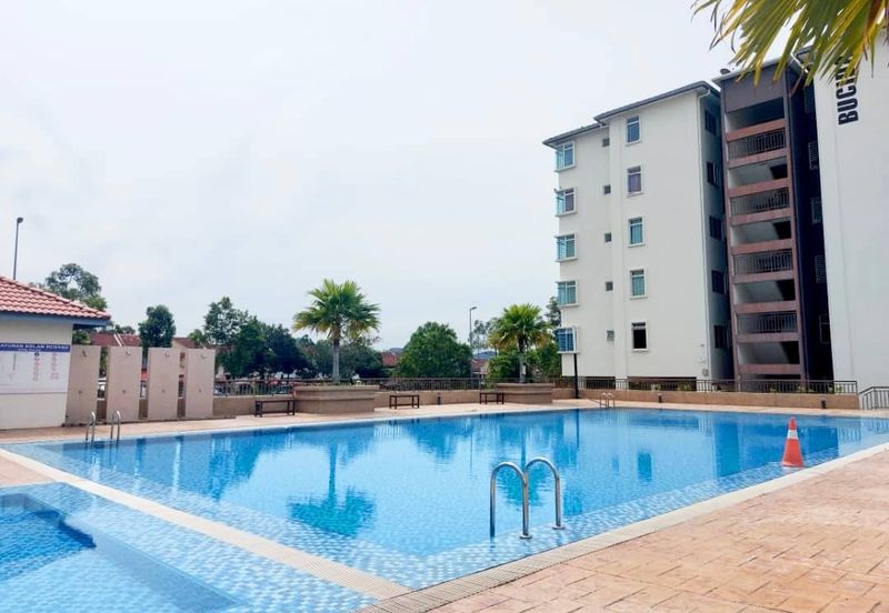 Residensi Warnasari 2