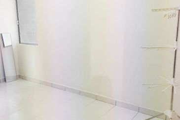 Residensi Warnasari 2