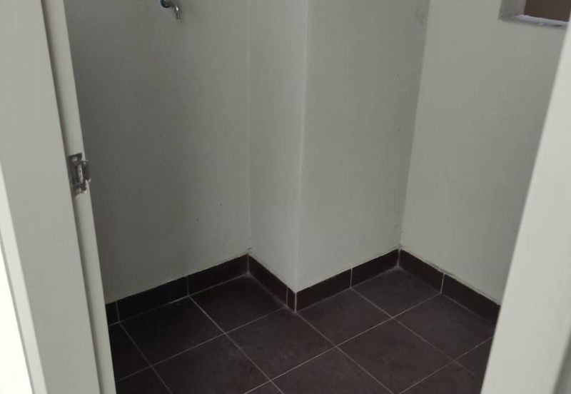 LBS Skylake Residence