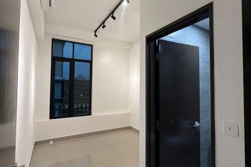 FOR RENT: Edusphere Atelier LoSo Suites Cyber 11 Cyberjaya Selangor