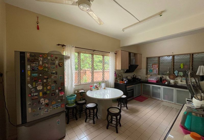 Seksyen 8, Shah Alam