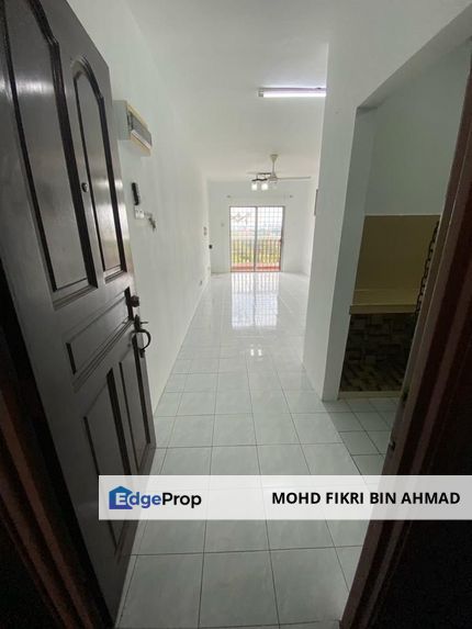 FOR RENT: Laksamana Puri Condominium Batu Caves Selangor, Selangor, Batu Caves 