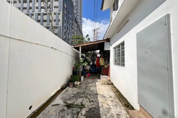 â Taman Pinggiran Indah