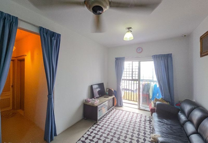 Pangsapuri Desa Tenaga