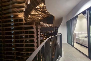 LINQ Sky Residence
