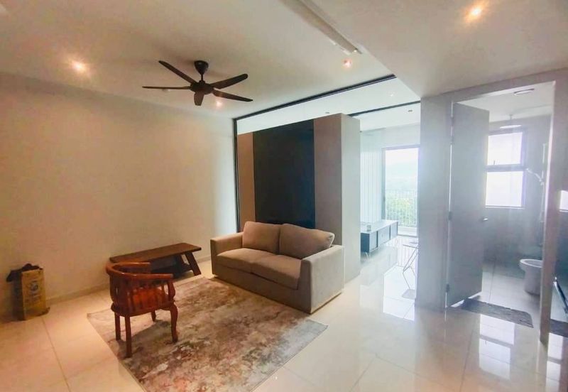 Datum Jelatek Residence