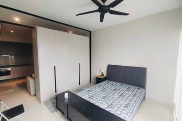 Datum Jelatek Residence