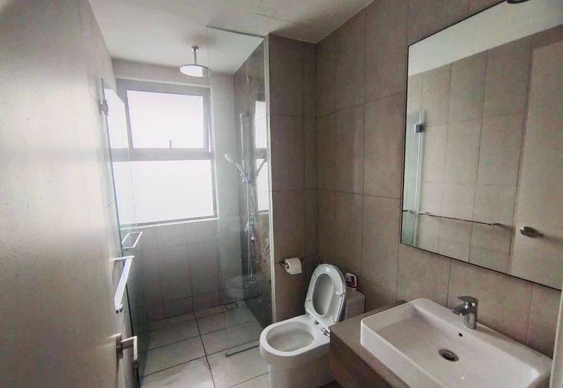 Datum Jelatek Residence