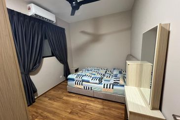 FOR RENT: Fully Furnished Admiral Residences Kota Laksamana 