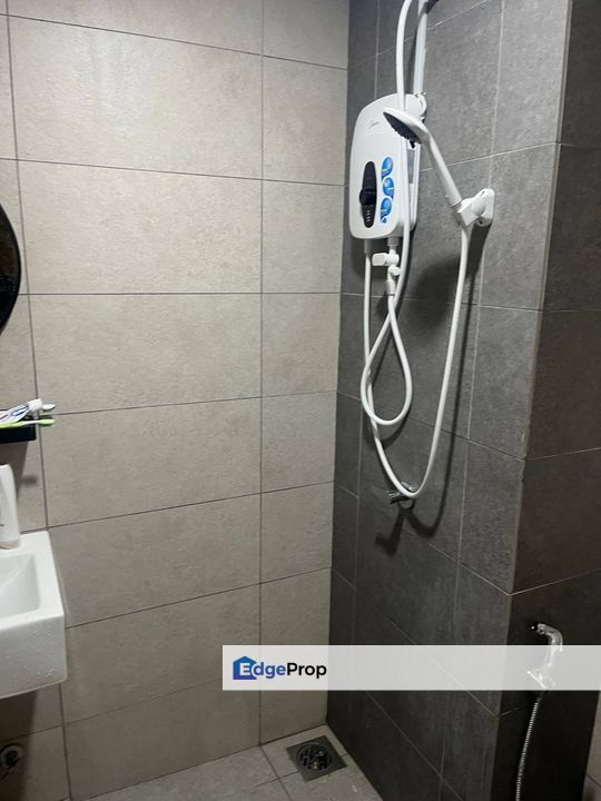 Room For Rent: The Trees Damansara, Selangor, Petaling Jaya