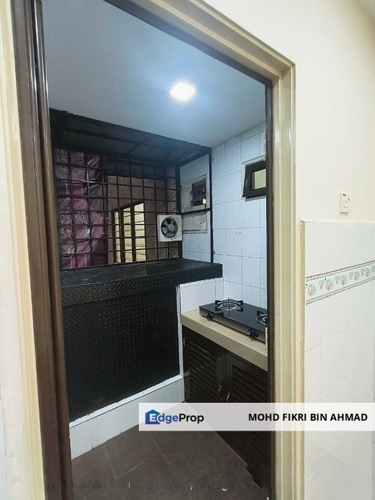 FOR RENT: Laksamana Puri Condominium Batu Caves, Selangor, Batu Caves 
