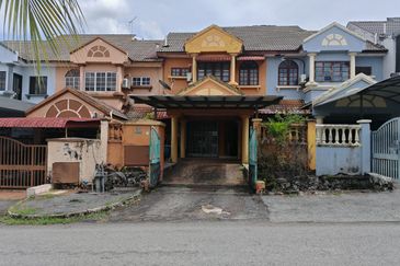 Bandar Tun Hussein Onn