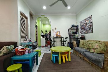 Bandar Tun Hussein Onn