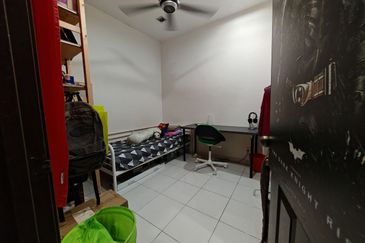 Bandar Tun Hussein Onn