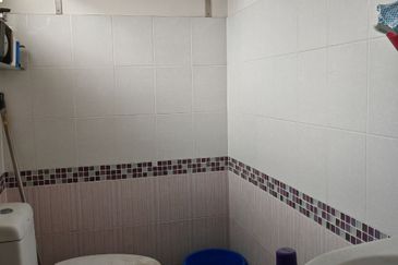 Bandar Tun Hussein Onn