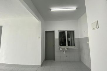 FOR RENT: Seri Serindit Residence Bukit Serindit Semabok