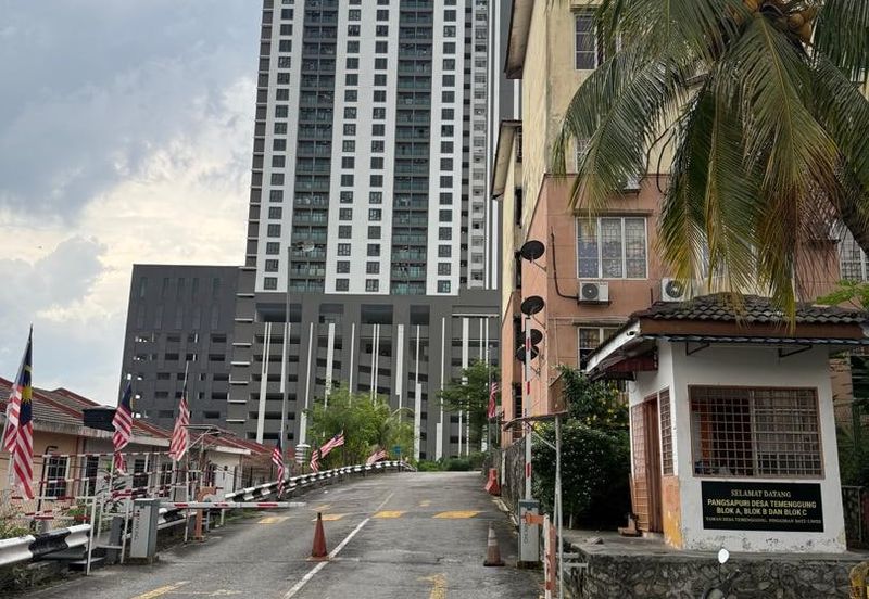 Desa Temenggong Apartment