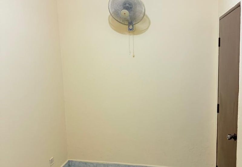 Desa Temenggong Apartment