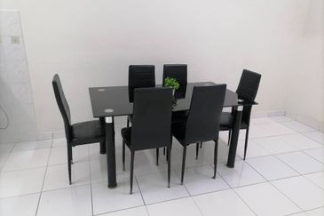 Kondo Ruby (Golden Showers)