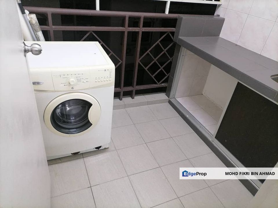 FOR RENT: Golden Showers Apartment Kondo Ruby Klebang, Melaka, Klebang