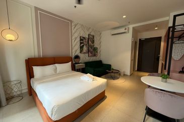 Paxtonz @ Empire City, Damansara Perdana