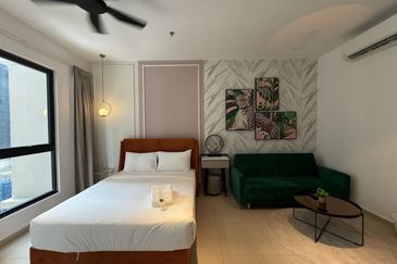 Paxtonz @ Empire City, Damansara Perdana