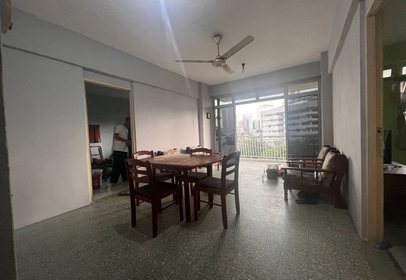 Flat PKNS, Kampung Baru