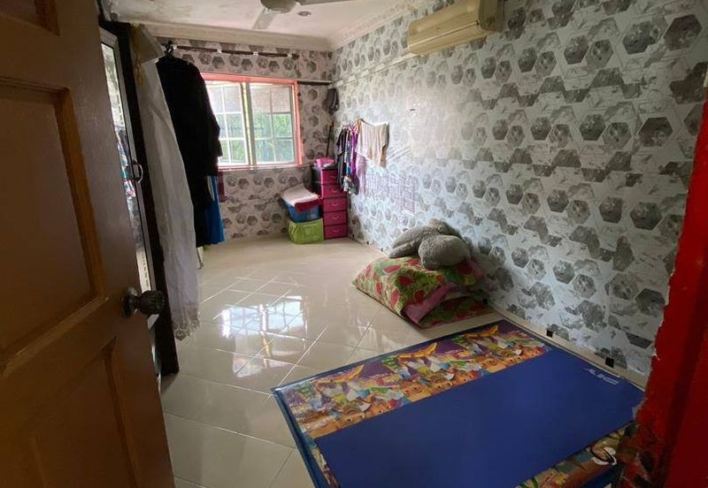 Flat PKNS Seksyen 19