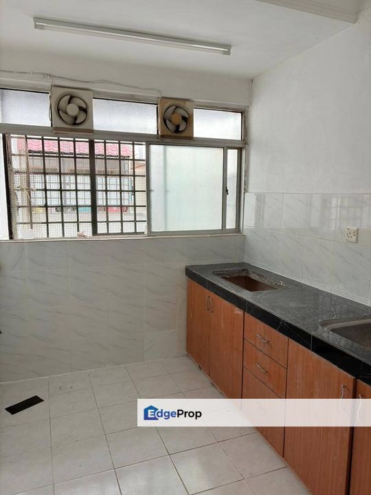 FOR RENT: Apartment Flora Damansara, Damansara Perdana, Selangor  , Selangor, Damansara Perdana