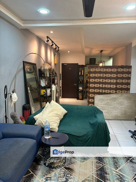 FOR SALE: Amara Service Residences, Batu Caves, Selangor  , Selangor, Batu Caves 