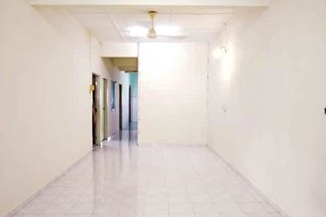FOR RENT: 1 Storey Terrace Taman Desa Peringgit Peringgit