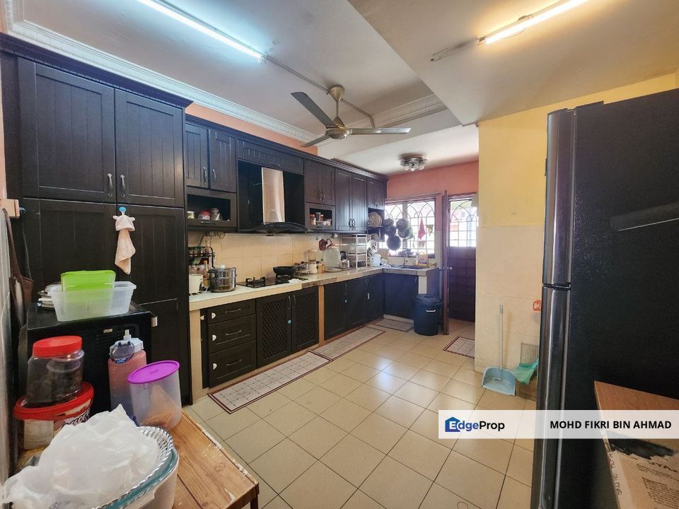 FOR SALE: 2 Storey Terrace Seksyen 5 Bandar Bukit Mahkota Kajang, Selangor, Bangi