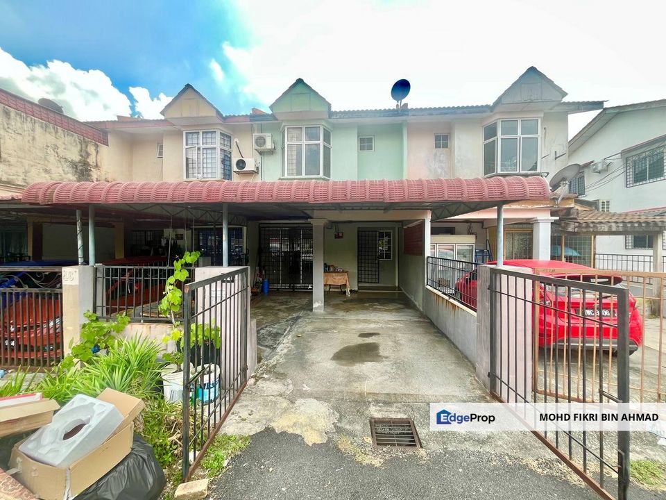 FOR SALE: Open Facing 2 Storey Terrace Taman Dahlia Salak Tinggi Sepang, Selangor, Sepang