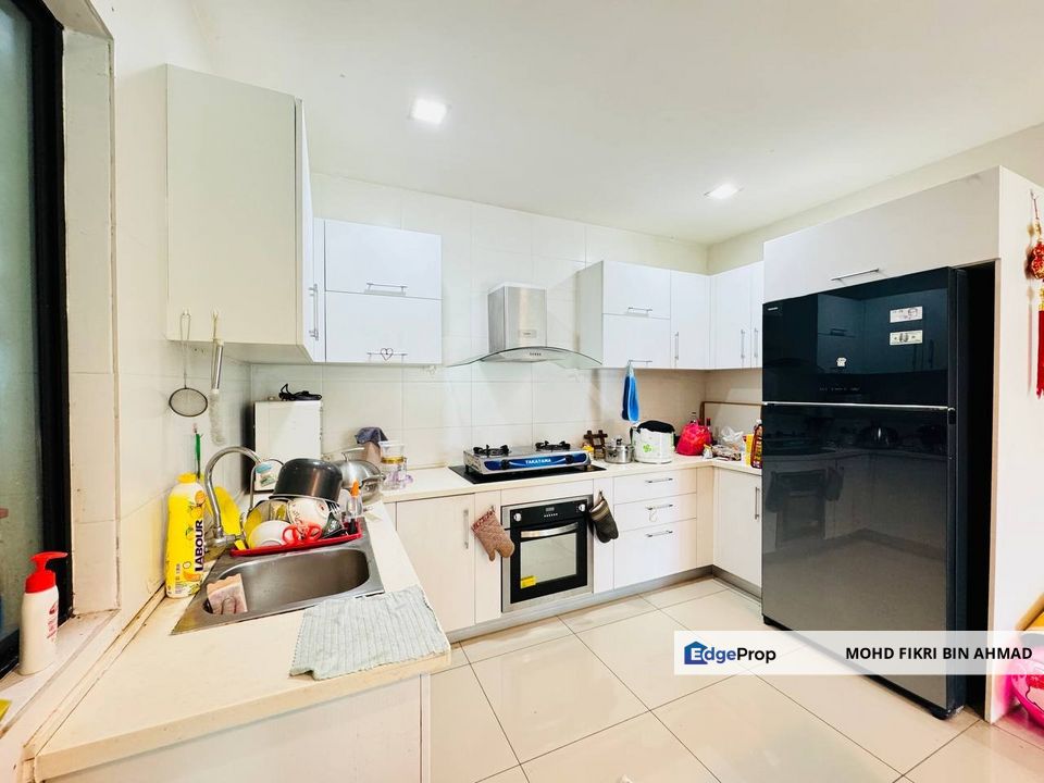 FOR SALE: Corner T-Parkland Condominium @ Templer Park Rawang, Selangor, Rawang