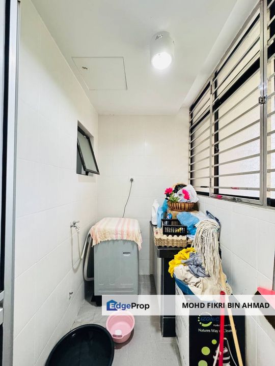 FOR SALE: Corner T-Parkland Condominium @ Templer Park Rawang, Selangor, Rawang