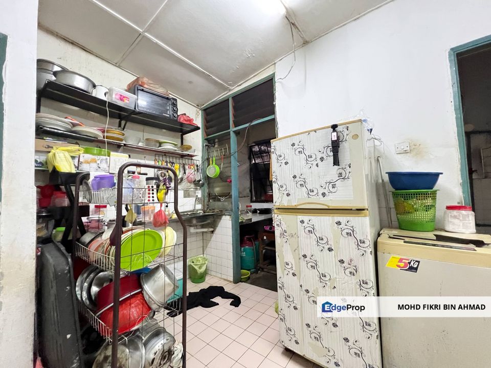 FOR SALE: Flat Taman Pandan Mewah Ampang, Selangor, Ampang