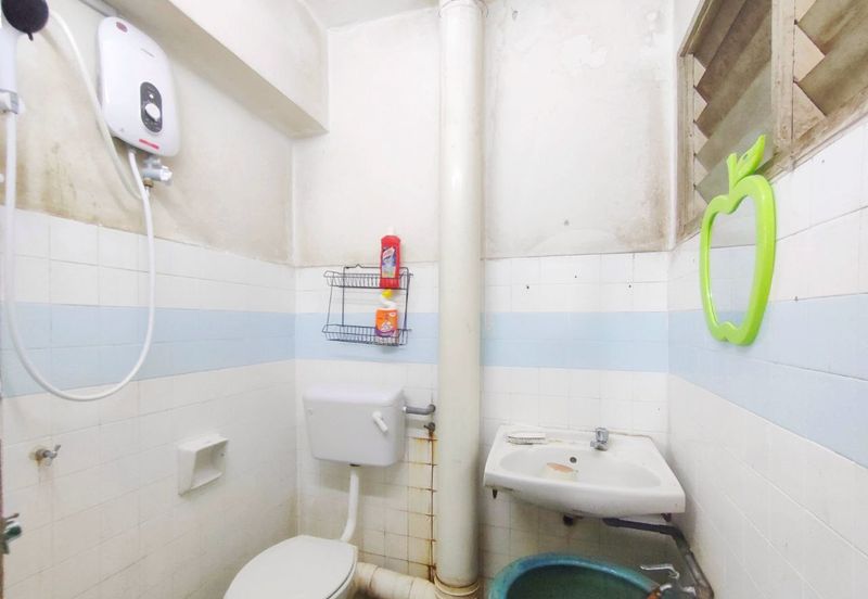 Le Jardine Condominium