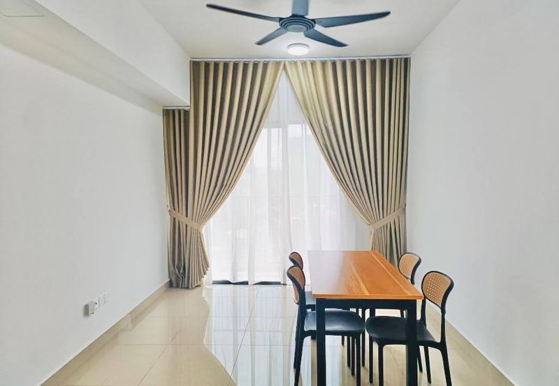 Residensi M Arisa Pelangi