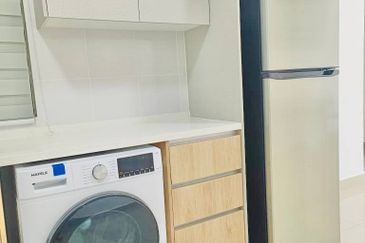 Residensi M Arisa Pelangi