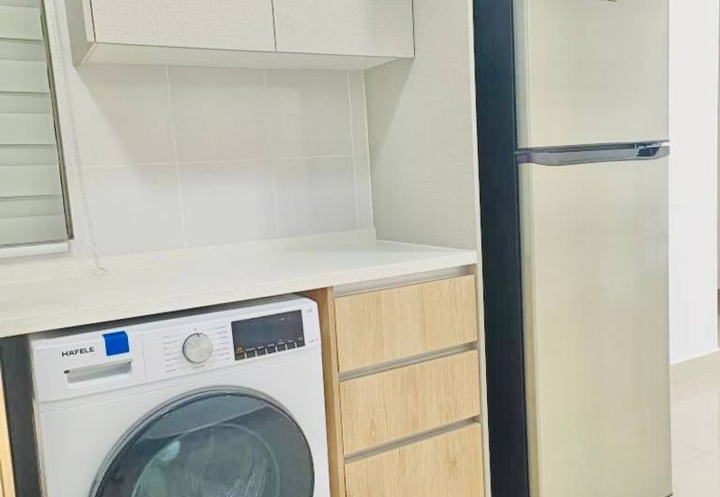 Residensi M Arisa Pelangi