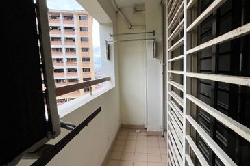 Putra Villa Kondominium